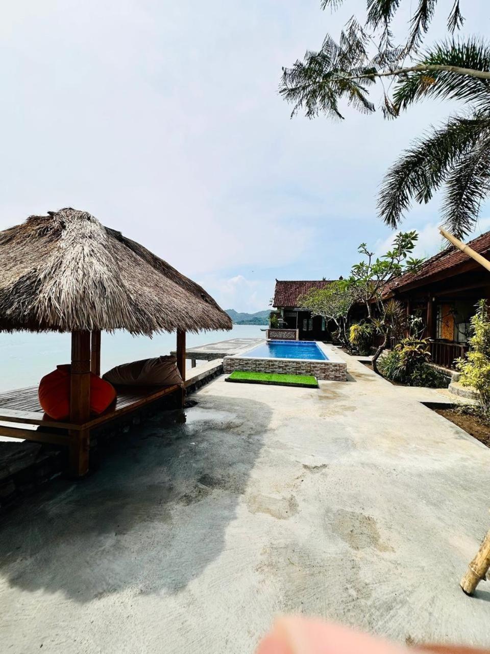 Krisna Bungalows And Restaurant Sekotong Exteriér fotografie