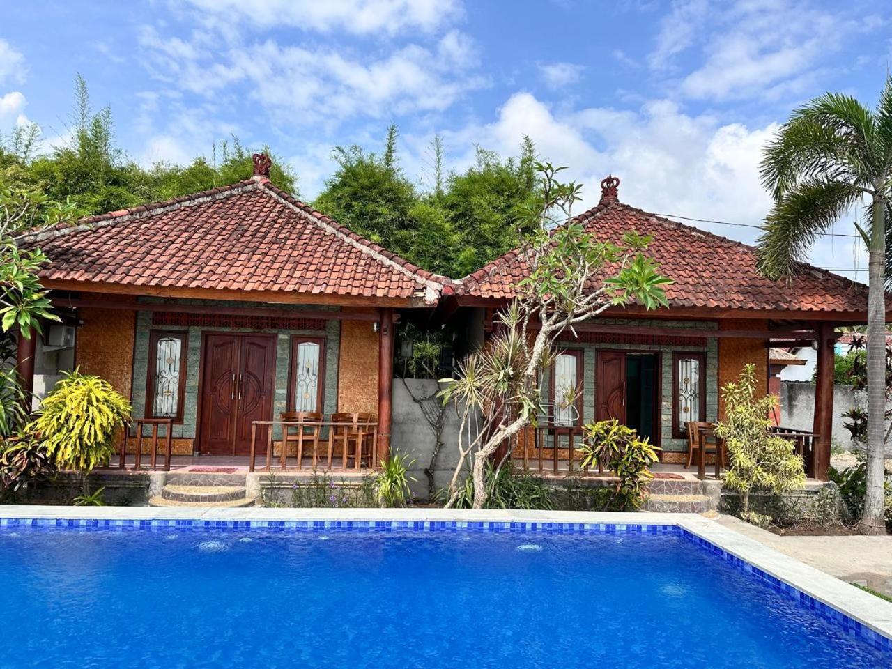 Krisna Bungalows And Restaurant Sekotong Exteriér fotografie