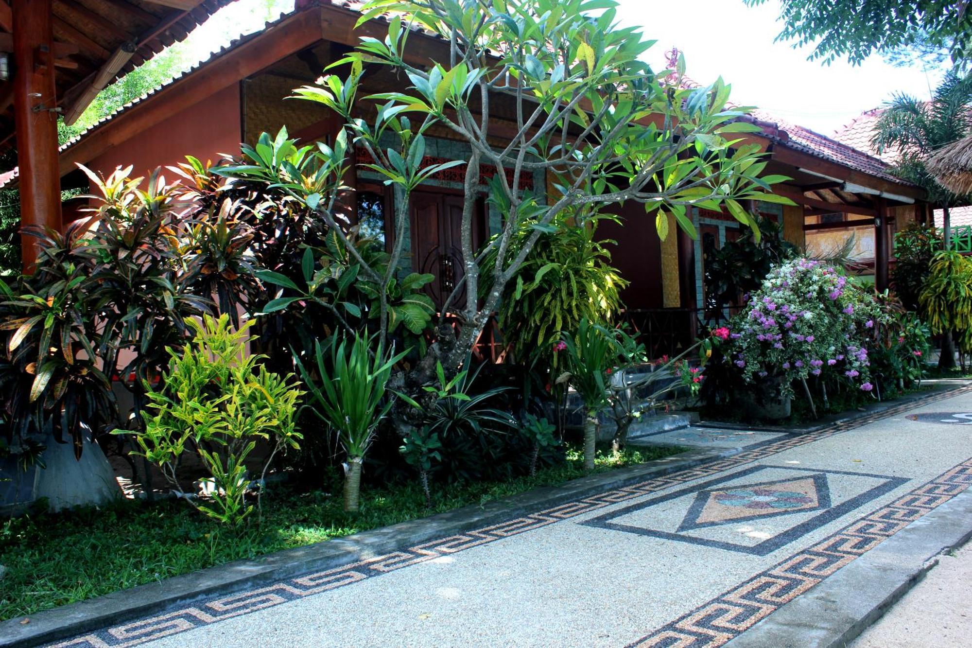 Krisna Bungalows And Restaurant Sekotong Exteriér fotografie