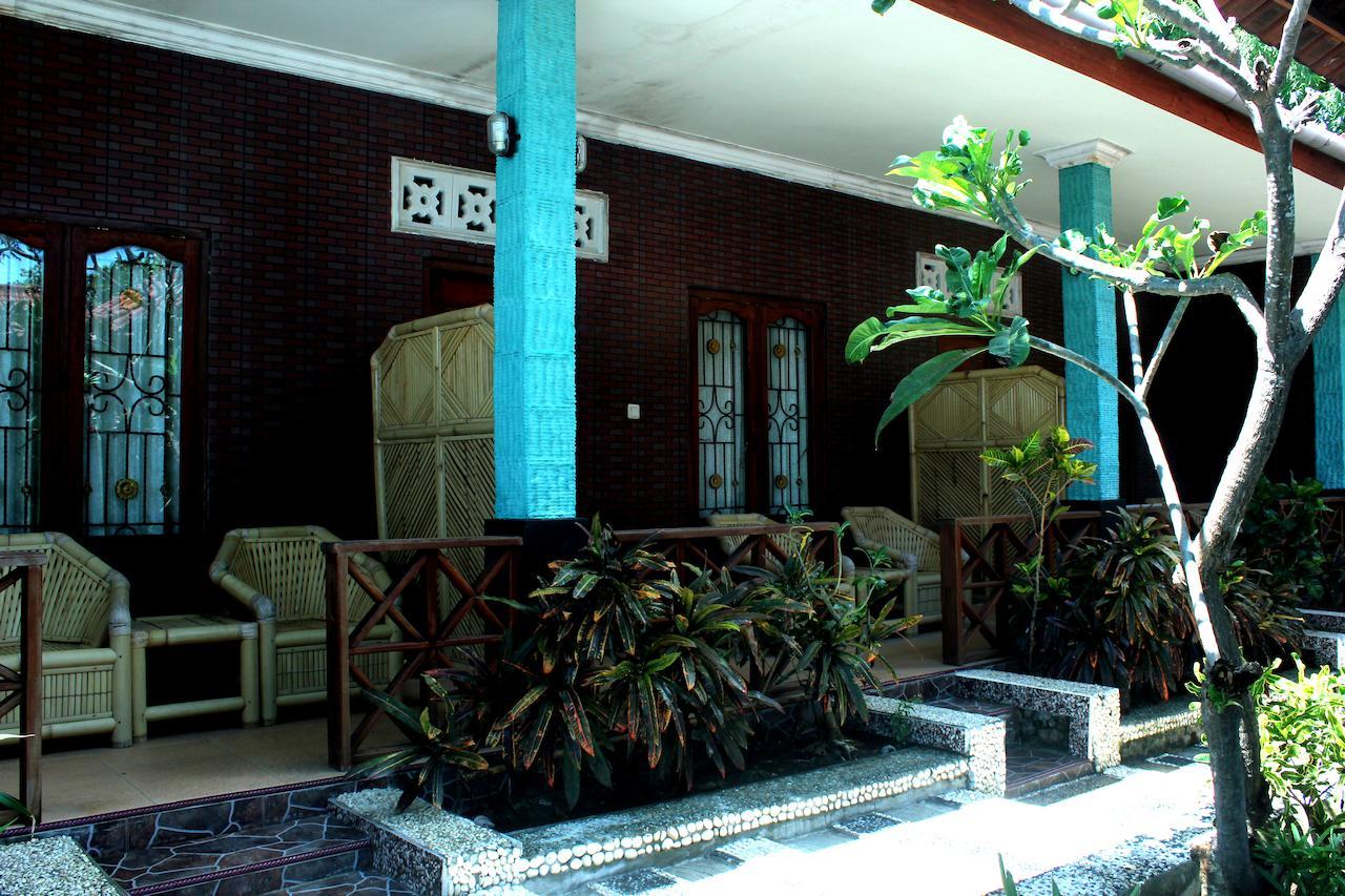 Krisna Bungalows And Restaurant Sekotong Pokoj fotografie